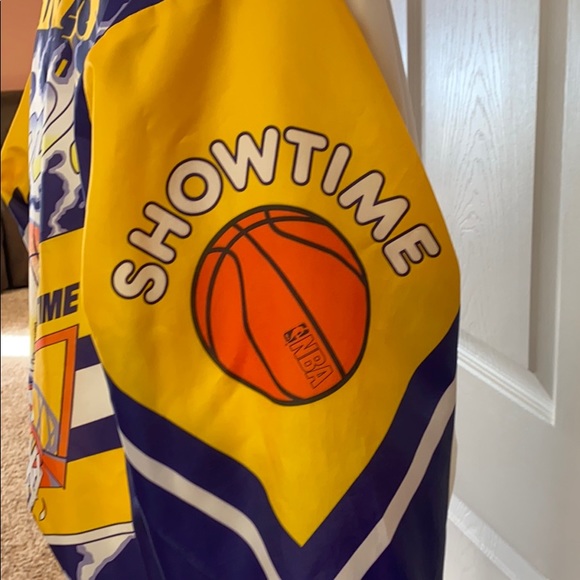 Vintage Lakers Showtime Jacket - Picture 4 of 7